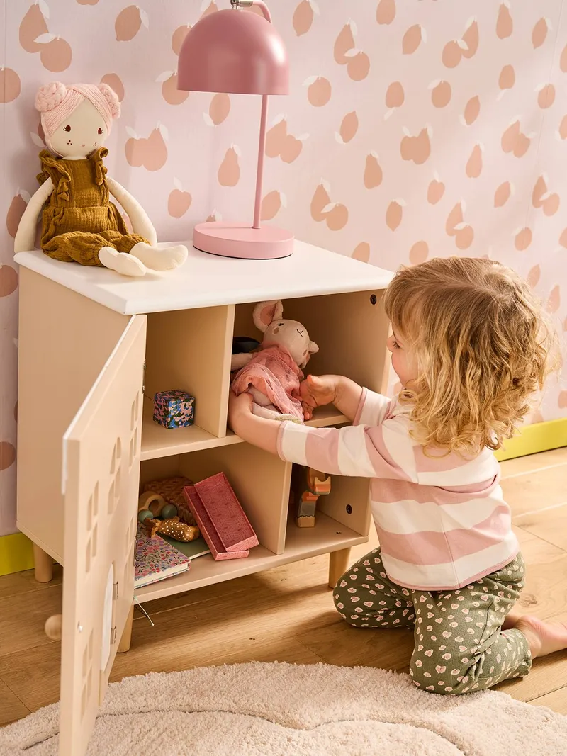 Vertbaudet Vertbaudet Nachttisch in Hausform mit kleiner Tür, Rosa, – Produktbild 3 von 4