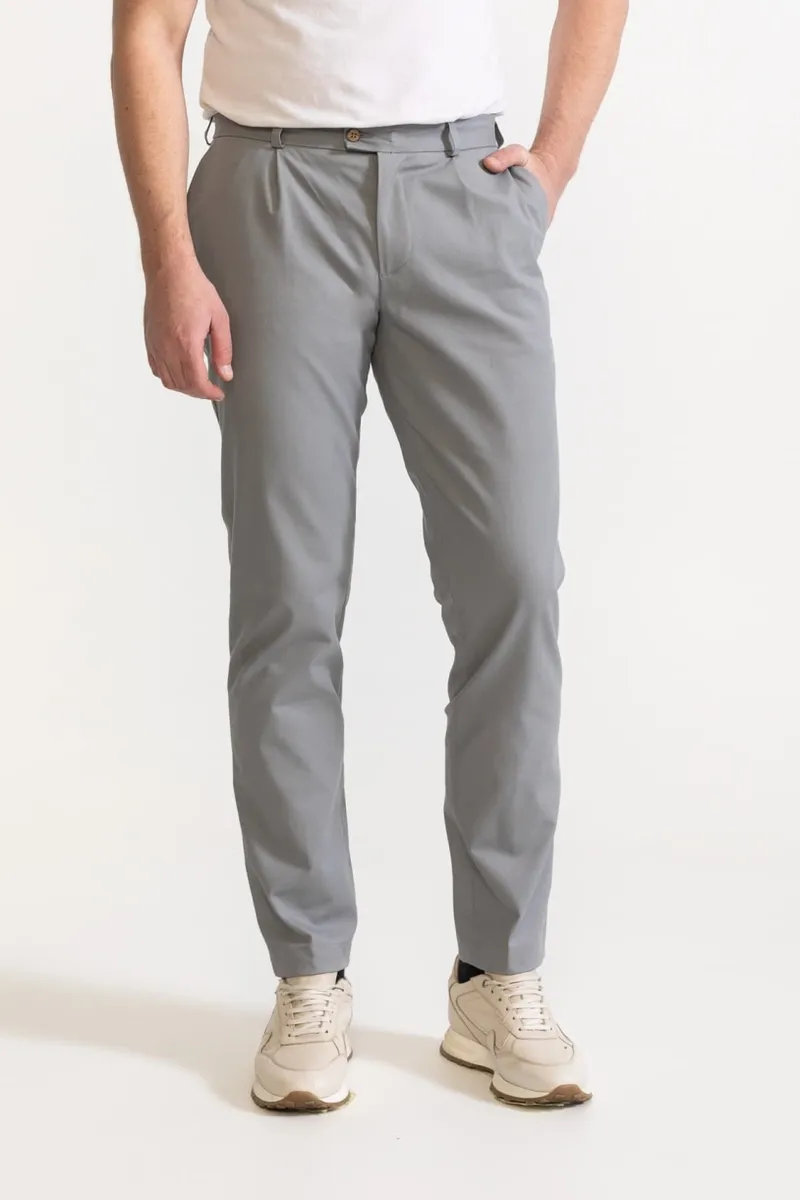 De IONESCU De IONESCU Herren vegan Hose Chesler, Hellgrau, – Produktbild 2 von 2