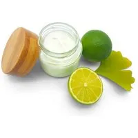 Kleine Auszeit Manufaktur Kleine Auszeit Manufaktur Sheasahne Ginkgo Limette - reichhaltige Bodylotion – Produktbild 1 von 1