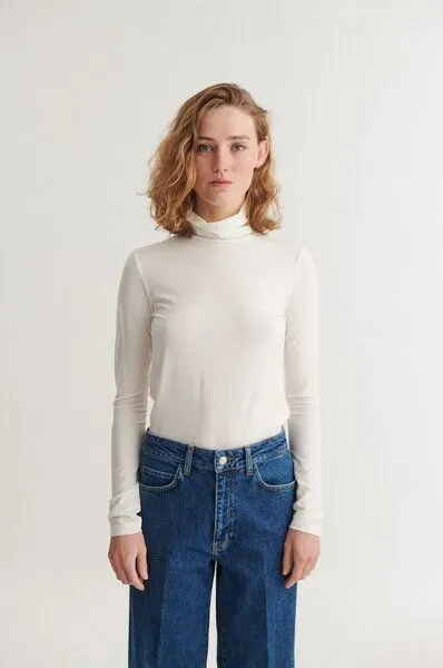Basic Apparel Basic Apparel Rollkragenshirt - Joline T-Neck - aus Tencel, Weiß (off-white), – Produktbild 1 von 4