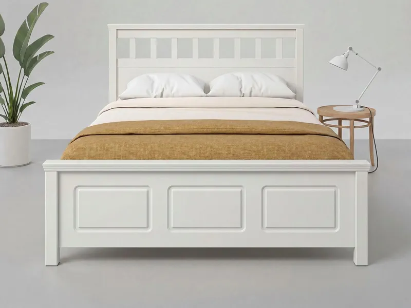 OTTO home Bett Tillian, Bettgestell, Doppelbett, Bettkasten optional, Made in EU (Liegefläche 140x200cm), aus massiver Kiefer in Kombination mit MDF, FSC®, inklusive Lattnerost, Weiß, – Produktbild 1 von 5