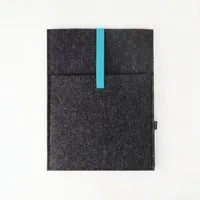 matilda k manufaktur matilda k. manufaktur Minimalistische Laptophülle aus Wollfilz 'max' mit Einsteckfach | für MacBook |Air| Pro 13|14|15|16 Zoll, Anthrazit-türkis, – Produktbild 1 von 1
