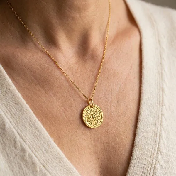 Divasya Divasya Gold-Halskette Om Mantra – Produktbild 3 von 4