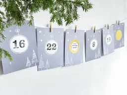 renna deluxe renna deluxe RUBBEL Adventskalender, zum Rubbeln, GOLD Grau Weiß, Bastelset 97 Teile | Gutschein-Kalender im Boho Nordic Stil – Produktbild 1 von 1