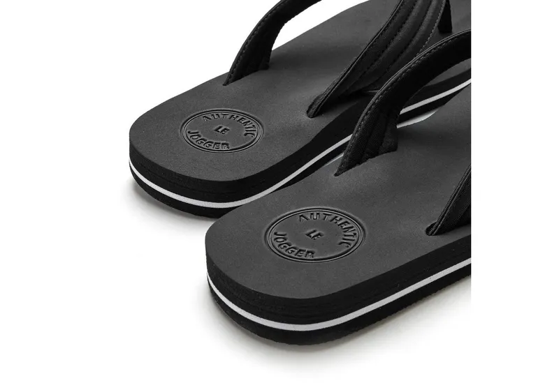 AUTHENTIC LE JOGGER AUTHENTIC LE JOGGER Badelatsche, Flip Flop, Badepantolette, Badeschlappe, Sommerschuhe Badezehentrenner Pantolette, Zehentrenner mit ultraleichter Sohle Unisex VEGAN, Schwarz, – Produktbild 5 von 5