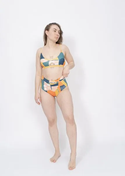 boochen boochen Bikini Slip Diani - Wendbares Surf Bikini-Unterteil, Painting print (gelb), – Produktbild 4 von 4