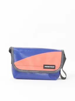 Freitag Freitag F41 Hawaii Five-O - blue red (000004289803) – Produktbild 1 von 1