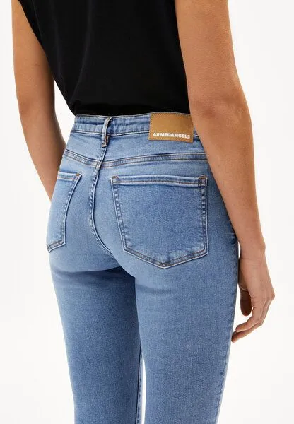 ARMEDANGELS ARMEDANGELS TILLAA Damen Skinny Jeans Mid Waist Bio-Baumwoll Mix X-Stretch, Sky blue, – Produktbild 3 von 4