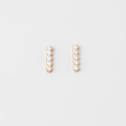fejn jewelry fejn jewelry Ohrstecker 'short sparkle & chain' - kurze Zirkonia Ohrringe – Produktbild 1 von 1
