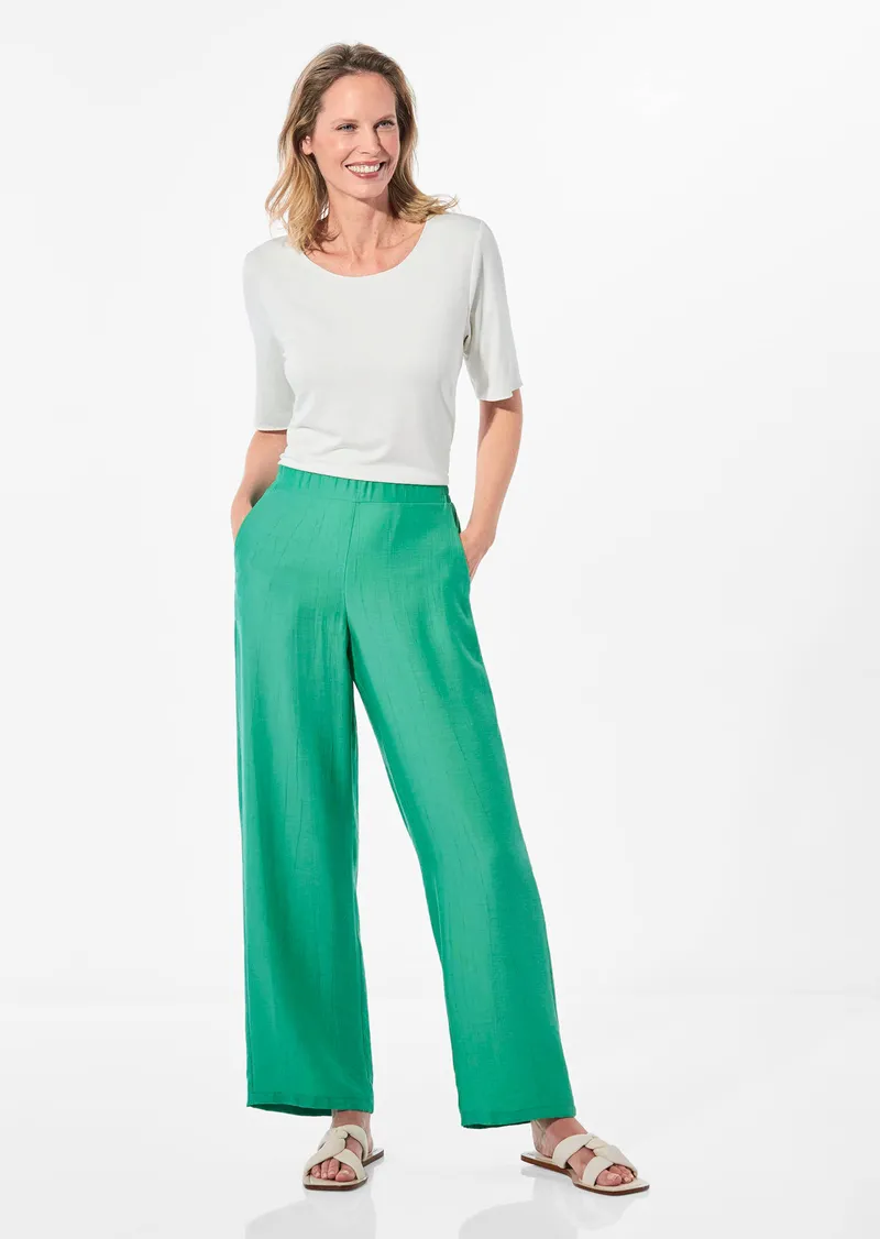 Goldner Weite Hose VERA mit leichtem Glanz - grün - Gr. 44 von Goldner Fashion, Grün, – Produktbild 2 von 3