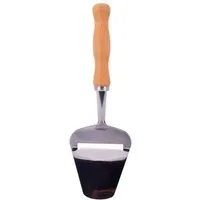 Biodora Biodora Käsehobel halbrund – Zertifiziertes Buchenholz – Ergonomisches Design für perfekten Käsegenuss – Produktbild 1 von 1