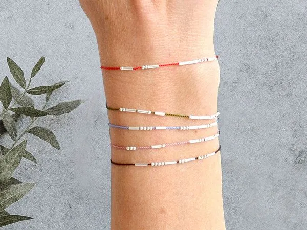 renna deluxe renna deluxe Morse-Code Armband aus Sterling Silber, Lila, – Produktbild 4 von 8