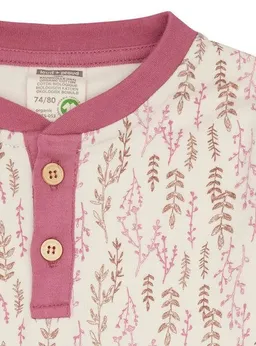 loud + proud loud + proud Babys & Kinder Shirt Interlock mit Druck, GOTS-zertifiziert – Produktbild 1 von 1