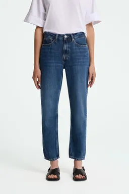Kings Of Indigo Kings of Indigo Damen vegan Jeans Cropped Caroline Lewisboro Mid Faded Blau – Produktbild 1 von 1