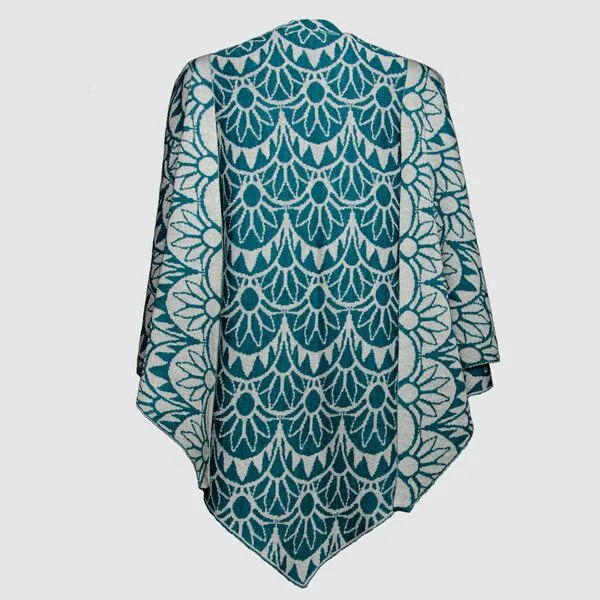 LANARTO slow fashion LANARTO slow fashion Stola dreieckiges Schultertuch Sonne zweifarbig gestrickt aus mulesingfreier Merinowolle, Blau (tiefsee), – Produktbild 1 von 4