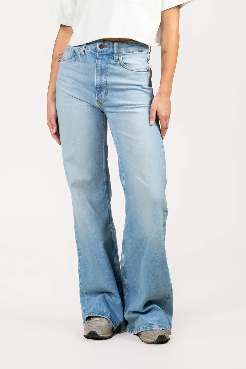 Kuyichi Kuyichi Damen vegan Jeans Flare Vivienne Revintaged Blau, Hellblau, – Produktbild 2 von 2