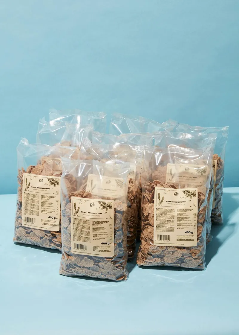 KoRo Dinkel Knusperflakes ohne Zuckerzusatz 10 x 400 g – Produktbild 2 von 5