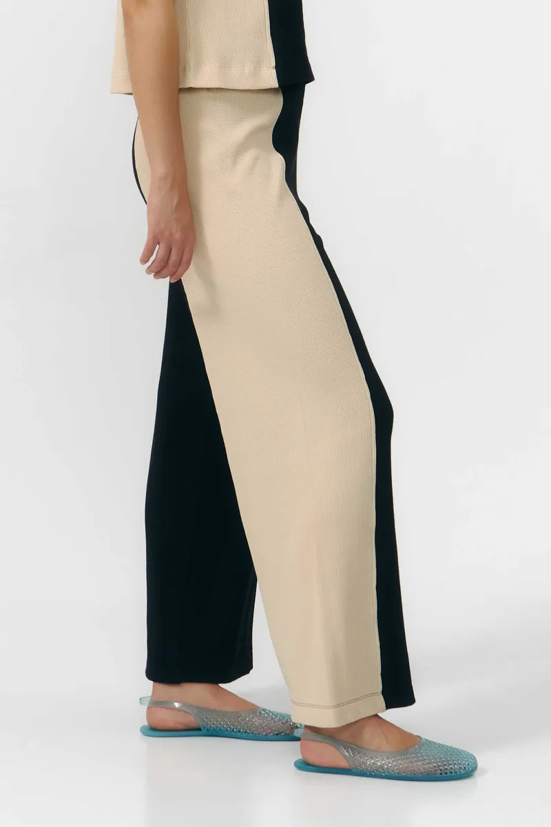 SUITE13LAB SUITE13LAB Damen vegan Hose Belino Bicolor Schwarz/Beige, Schwarz, – Produktbild 1 von 1