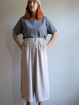 Ecostories Ecostories weite Tencel Hose Blueish Moon – Produktbild 1 von 1