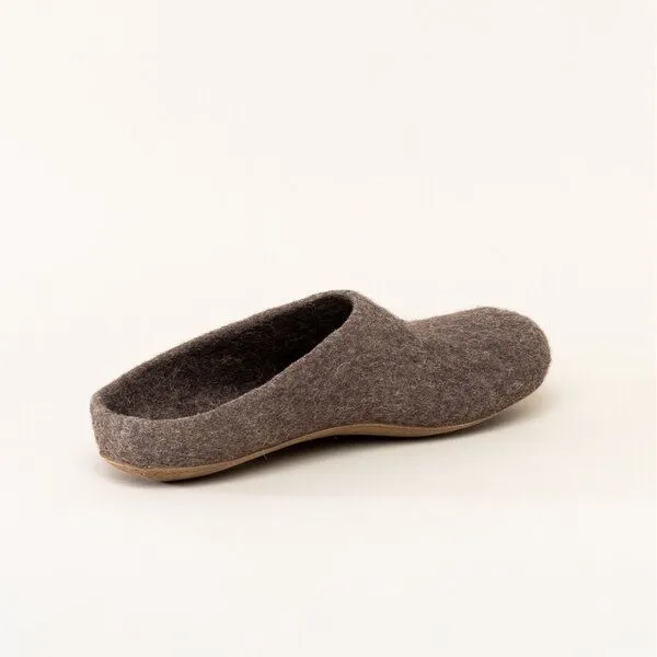 Magicfelt Magicfelt Filz-Hausschuh 729 aus 100% Kamel-Wolle | Pantoffel für Damen & Herren mit Rinds-Sohle - Made in Tirol, Camel, – Produktbild 2 von 4