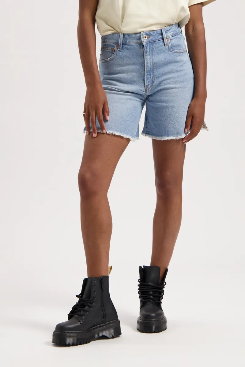 Kuyichi Kuyichi Damen vegan Kurzer High Rise Feline, Blau, – Produktbild 2 von 2