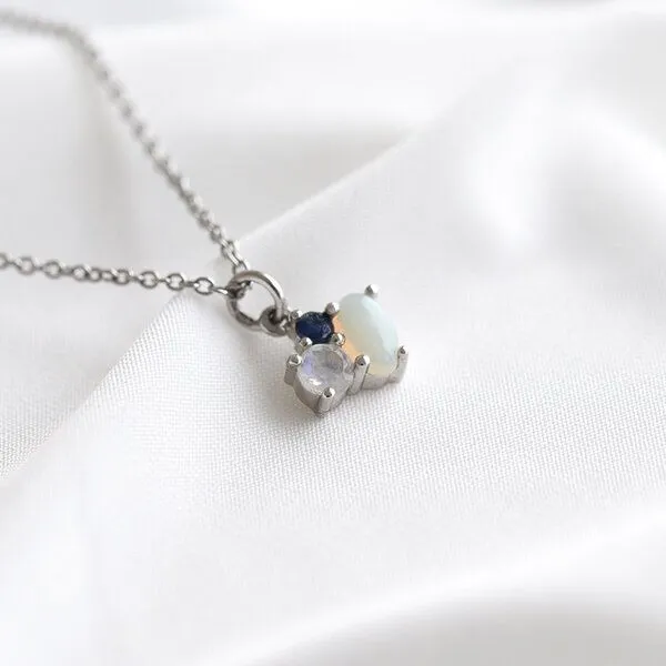 Eppi Eppi Minimalistische Kette mit Anhänger Loviise, Weiss, – Produktbild 3 von 4