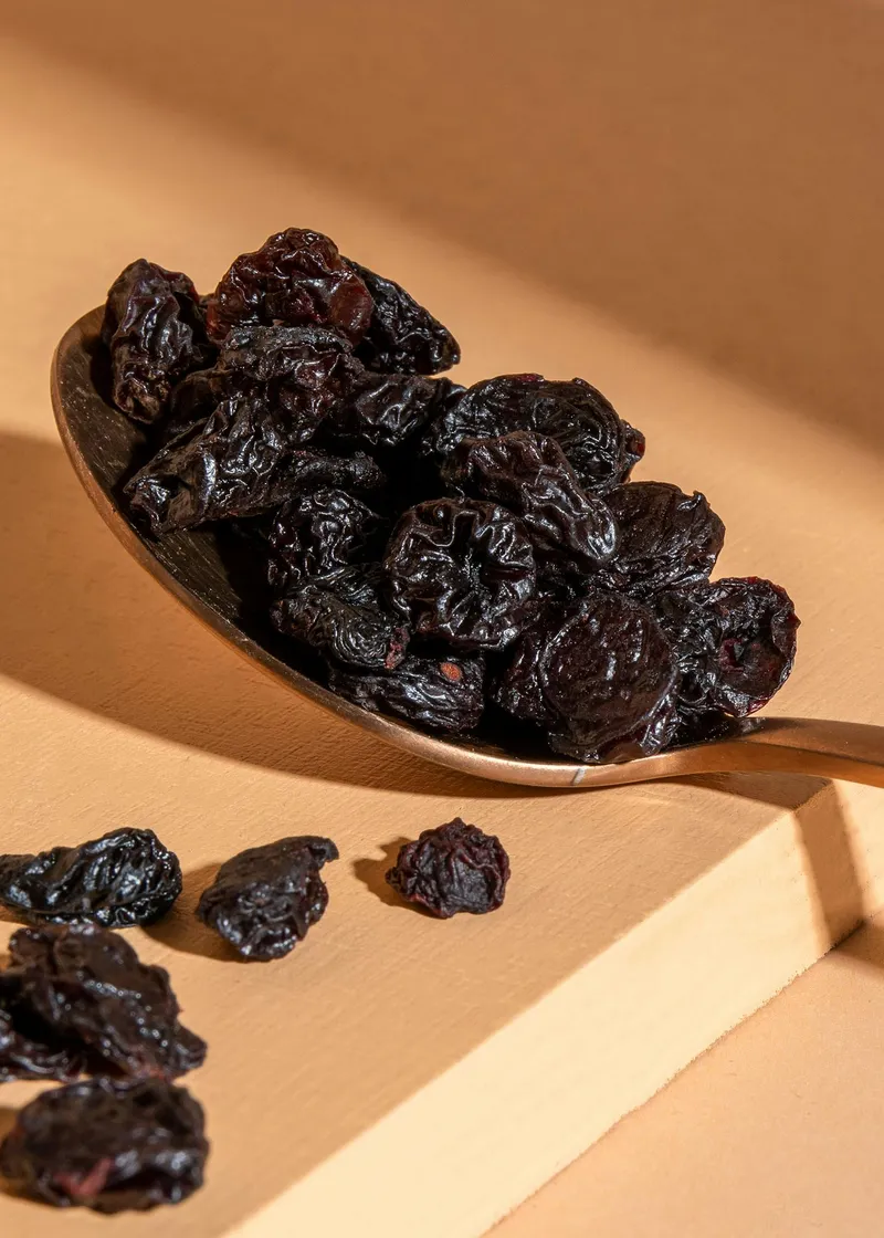 KoRo Bio Sauerkirschen ohne Zuckerzusatz 1 kg – Produktbild 2 von 5