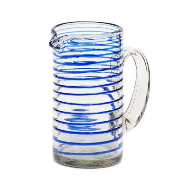GLOBO Fair Trade GLOBO Fair Trade Krug Limonada aus Recyclingglas, mundgeblasen, Blaue spirale, – Produktbild 2 von 2