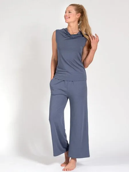 Magadi Magadi Yoga Shirt EVA mit Wasserfall-Kragen aus Naturmaterial, Grau (blue grey), – Produktbild 4 von 4