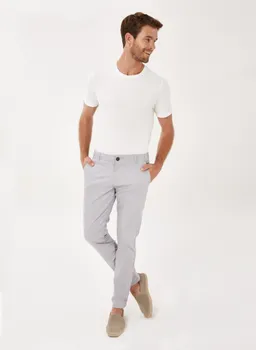 ORGANICATION ORGANICATION Herren vegan Chino Hose Lichtgrijs – Produktbild 1 von 1
