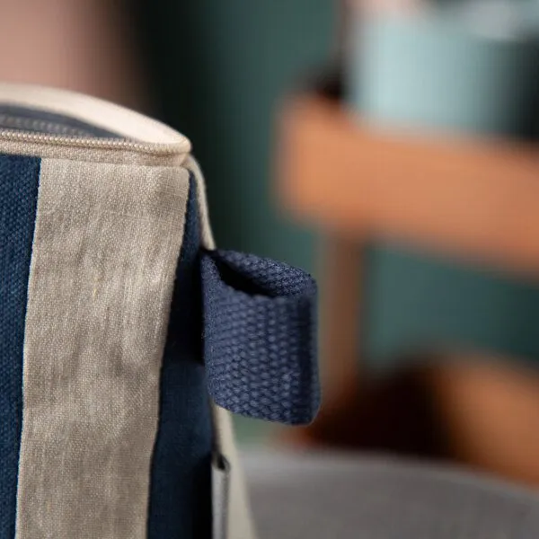 nahtur-design nahtur-design Kosmetiktasche aus 100% Leinen | Kleine Leinentasche, No_11 (blau), – Produktbild 4 von 4