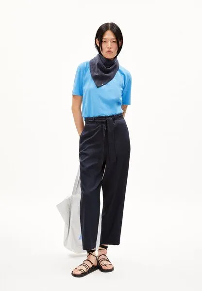 ARMEDANGELS ARMEDANGELS SAAMERA - Damen Webhose Relaxed Fit aus TENCEL Lyocell, Night sky, – Produktbild 4 von 4