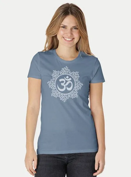 Peaces.bio - handbedruckte Biomode Peaces.bio - handbedruckte Biomode Bio-Damen-T-Shirt "Classic Om", Blaugrau, – Produktbild 2 von 2