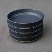 Izanami Tableware Izanami Tableware Handgemachter Pasta Teller 4er Set (⌀ 18,5 cm) aus Steinzeug - Lietzensee, Schwarz, – Produktbild 1 von 1