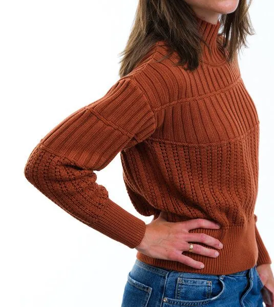 Gary Mash GARY MASH Kurzer Strickpulli May aus Biobaumwolle, Braun, – Produktbild 2 von 4