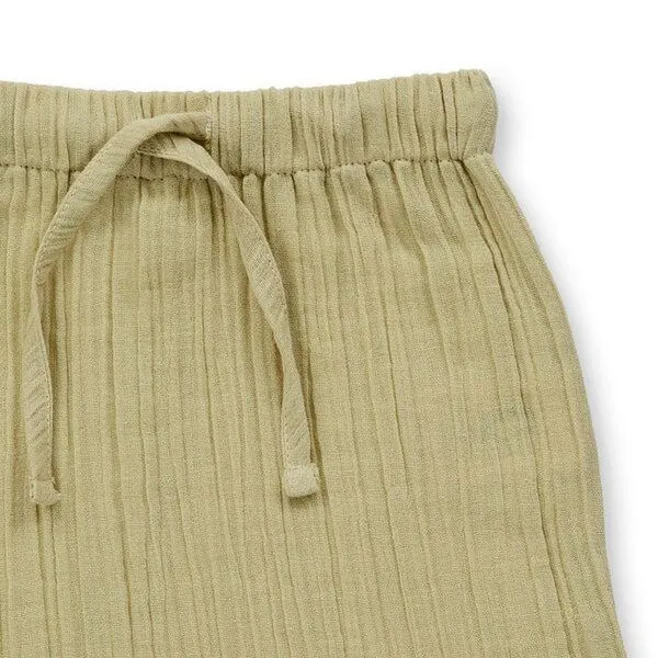 Sense Organics Sense Organics Baby Shorts, Modell CHARLIE, Helles schilfgrün, – Produktbild 3 von 4