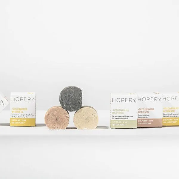 HOPERY HOPERY Gesichtsreinigung für Mischhaut und fettige Haut - Face cleansing bar Aktivkohle – Produktbild 2 von 2