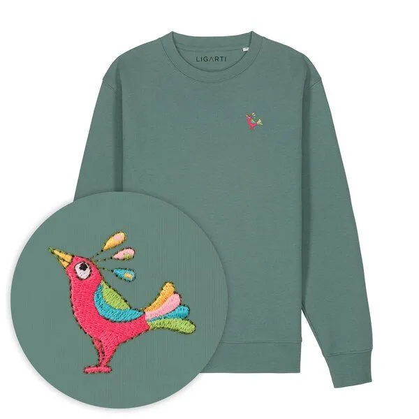 LIGARTI Bestickter Pullover – Patrischa der Paradiesvogel – LIGARTI Tiermanufaktur, Waldgrün, – Produktbild 1 von 4