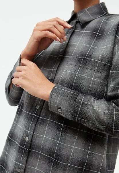 Givn Berlin Givn Berlin Hemdbluse GBELIDA in langer Passform - Dark Grey / White (Checked), Grey, – Produktbild 3 von 3