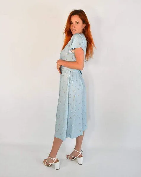 Aatise Aatise Wickelkleid Zovy Schmetterlingsärmel Druck 100% EcoVero, Blau, – Produktbild 2 von 4