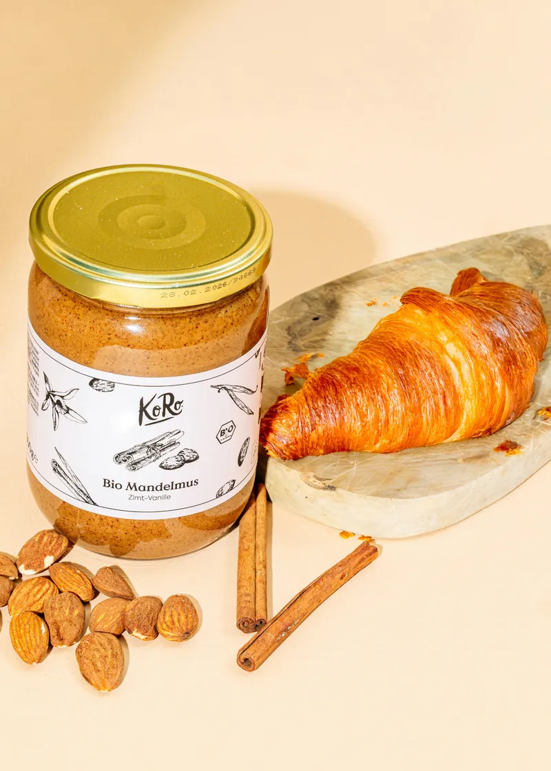 KoRo Bio Mandelmus mit Zimt und Vanille 6 x 500 g – Produktbild 3 von 5