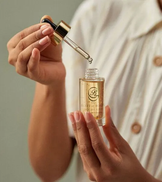 Girlene Belarmino Girlene Belarmino The Secret of Beauty Marulaöl – Produktbild 2 von 3