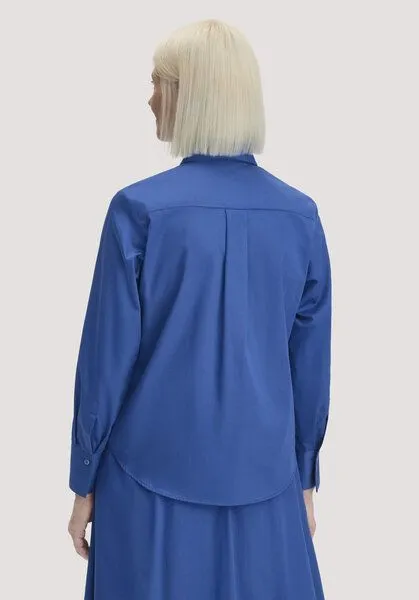 hessnatur hessnatur Bluse Relaxed aus reiner Bio-Baumwolle, Kobalt, – Produktbild 2 von 4