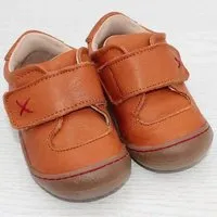 Pololo Pololo Halbschuh/ Lauflerner "Primero" aus pflanzlich gegerbtem Leder, Größen 20-27, Braun, – Produktbild 1 von 1