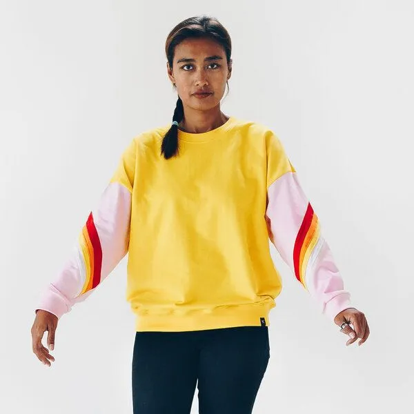 The Driftwood Tales The Driftwood Tales Weit geschnittenes feminines Sweatshirt, 100 % Bio-Baumwolle, Gelber regenbogen, – Produktbild 4 von 4