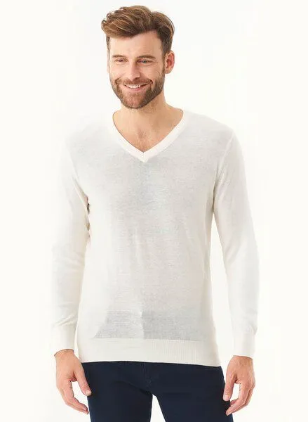 ORGANICATION ORGANICATION Pullover aus Bio-Baumwolle mit V-Ausschnitt, Off white, – Produktbild 1 von 3
