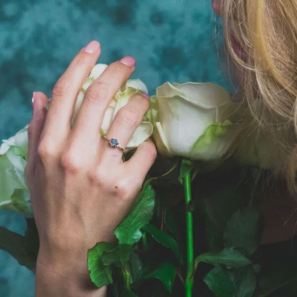 Spirit of Island Spirit of Island Gold Ring | Diamant Hexagon, Schwarz, – Produktbild 3 von 4