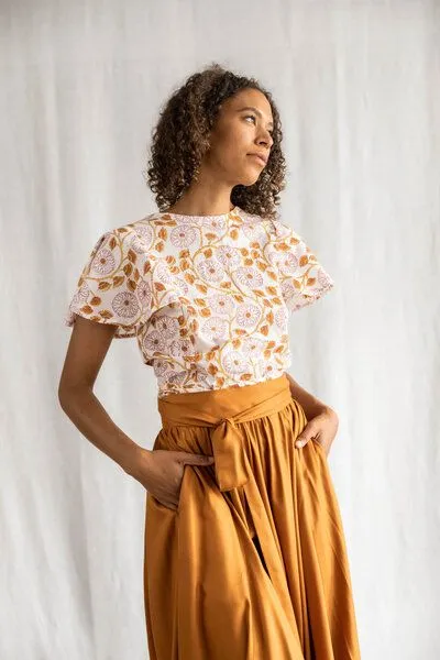 Jyoti - Fair Works Jyoti - Fair Works Bio-Baumwoll Wickelbluse Neeraj, Blumen, – Produktbild 3 von 4