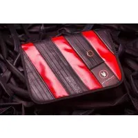 ARTHURKOPF ARTHURKOPF gefütterte Laptoptasche mit Fahrradschlauch, Rot, – Produktbild 1 von 1