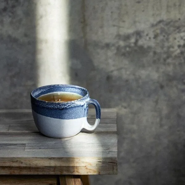 onomao onomao Große Tasse - Traditionell, Graublau dipped, – Produktbild 3 von 4
